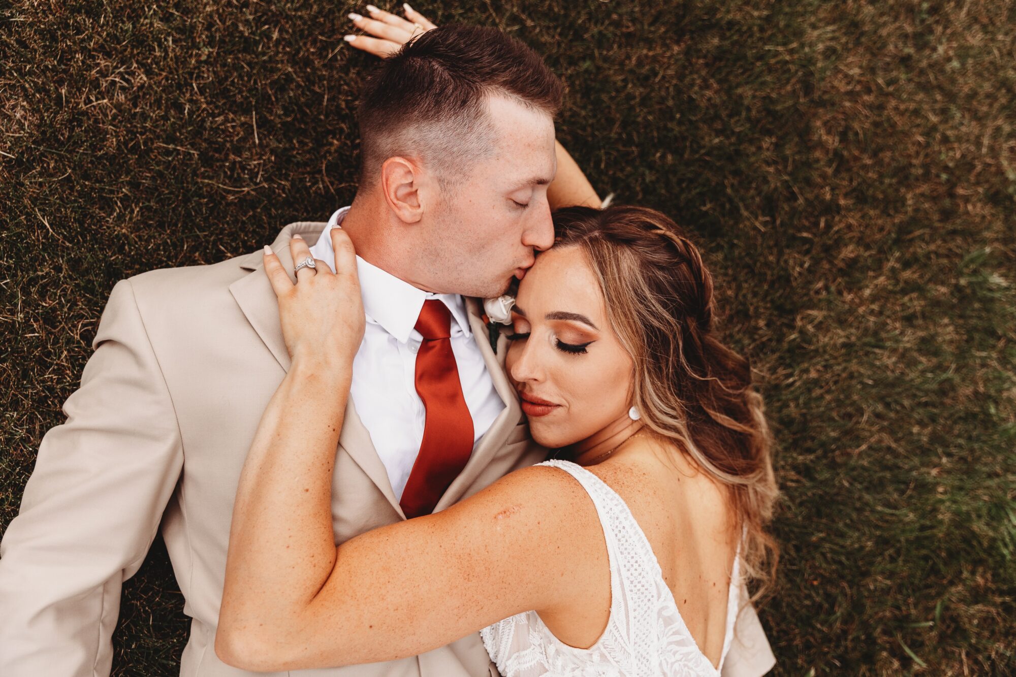 Married couple at Timberlee Hills Wedding